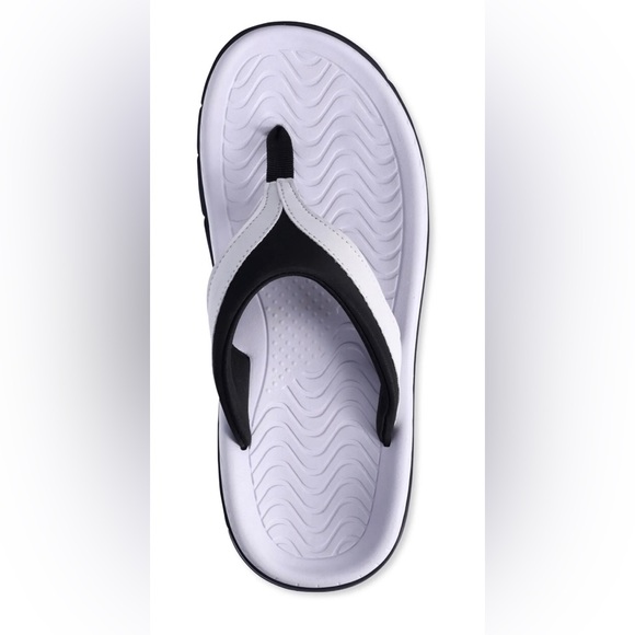 Women’s flip flops comfort footbed hightail slip on stylish sporty white black.9 - Picture 2 of 7
